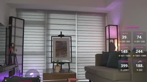 Snapshot of belle_adrienne chatting on February 2025 01:37:01 AM Belle Adrienne IG online show from February 2025 01:37:01 AM