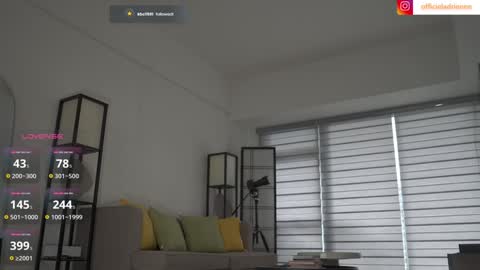 Belle Adrienne  IG  online show from February 2026 07:51:01 AM