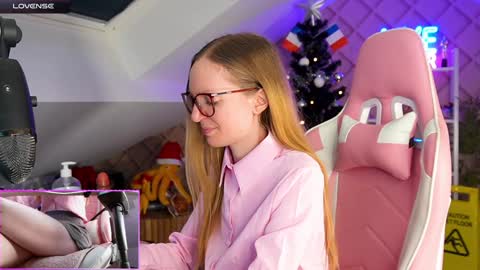 Alice online show from December 2024 11:00:01 AM