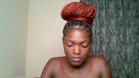 Snapshot of belle_bubbles chatting on June 2026 06:23:01 PM bubbles online show from June 2026 06:23:01 PM