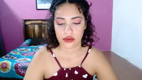 SOFIA online show from November 2025 08:19:02 PM