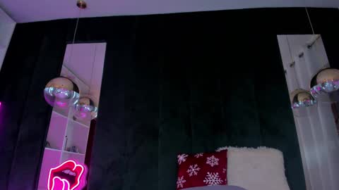 Snapshot of belle_kim chatting on March 2025 08:16:01 AM Kim online show from March 2025 08:16:01 AM