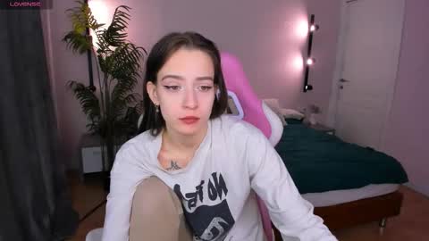 Belle online show from December 2025 01:32:01 AM