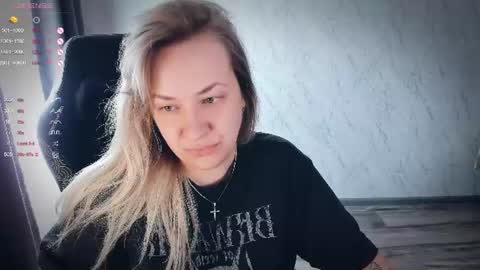 Snapshot of bellezza_ chatting on June 2026 09:55:02 AM Your Annabelle Wolf online show from June 2026 09:55:02 AM