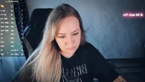 Snapshot of bellezza_ chatting on July 2026 06:59:02 AM Your Annabelle Wolf online show from July 2026 06:59:02 AM
