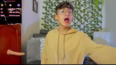 Neon online show from November 2025 11:32:02 AM