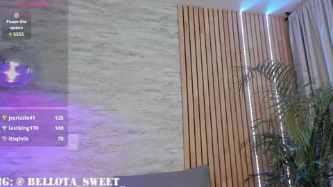Snapshot of bellota_sweet chatting on December 2024 02:27:01 AM  Bella  online show from December 2024 02:27:01 AM