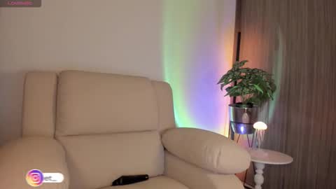  Bella  online show from March 2026 03:57:02 AM