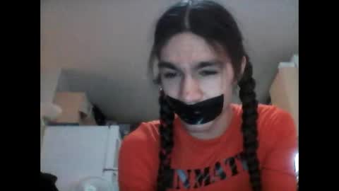 Belle online show from October 2025 12:22:02 AM