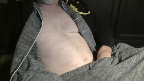 Snapshot of bendrinkin chatting on December 2024 10:28:02 AM bendrinkin online show from December 2024 10:28:02 AM