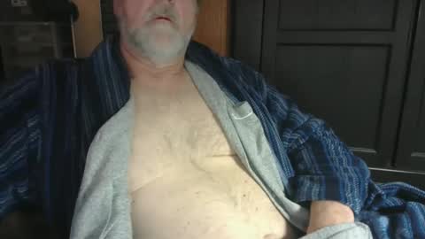 Snapshot of bendrinkin chatting on January 2025 10:13:02 AM bendrinkin online show from January 2025 10:13:02 AM