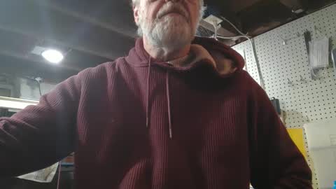 Snapshot of bendrinkin chatting on February 2025 11:09:01 PM bendrinkin online show from February 2025 11:09:01 PM