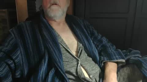 Snapshot of bendrinkin chatting on February 2025 09:49:01 AM bendrinkin online show from February 2025 09:49:01 AM