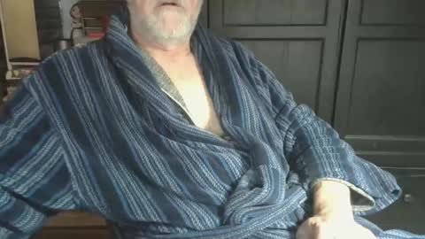 Snapshot of bendrinkin chatting on March 2025 10:14:02 AM bendrinkin online show from March 2025 10:14:02 AM