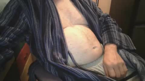 Snapshot of bendrinkin chatting on October 2025 10:25:01 AM bendrinkin online show from October 2025 10:25:01 AM