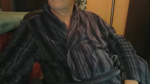 bendrinkin online show from December 2025 10:19:01 AM