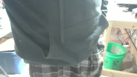 Snapshot of bendrinkin chatting on February 2026 11:30:02 PM bendrinkin online show from February 2026 11:30:02 PM