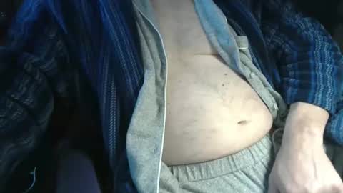 Snapshot of bendrinkin chatting on February 2026 12:48:02 PM bendrinkin online show from February 2026 12:48:02 PM