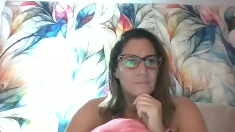 Becky online show from October 2025 04:02:01 AM