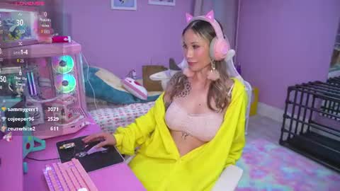 Snapshot of bendymeow chatting on July 2026 06:09:02 AM Bendymeow online show from July 2026 06:09:02 AM