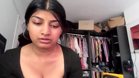 bengalibaddie7_x online show from June 2026 05:57:01 PM