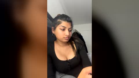 bengalibaddie7_x online show from June 2026 11:02:01 AM