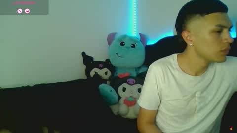 Tiffany and Bengie online show from December 2025 02:06:01 AM