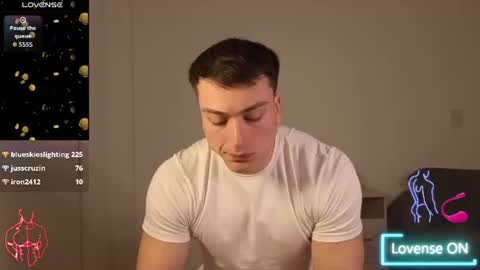 Snapshot of benicio03 chatting on June 2026 12:56:02 AM benicio03 online show from June 2026 12:56:02 AM
