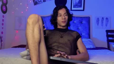 Snapshot of benjamin_fiore chatting on February 2025 01:02:02 AM benjamin_fiore online show from February 2025 01:02:02 AM