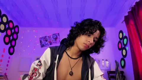 Snapshot of benjamin_fiore chatting on February 2025 03:37:02 PM benjamin_fiore online show from February 2025 03:37:02 PM