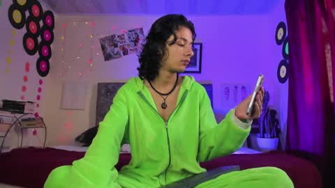 Snapshot of benjamin_fiore chatting on March 2025 08:42:01 PM benjamin_fiore online show from March 2025 08:42:01 PM