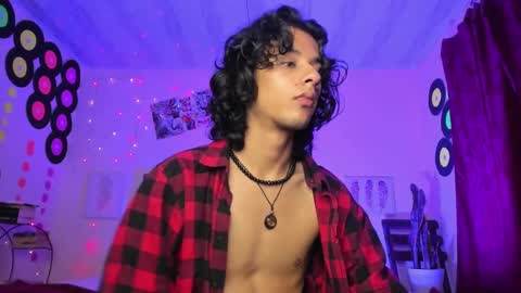 Snapshot of benjamin_fiore chatting on March 2025 05:54:01 AM benjamin_fiore online show from March 2025 05:54:01 AM