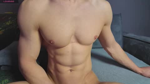 Snapshot of benjaminbond chatting on November 2025 06:24:02 AM benjaminkarl02 online show from November 2025 06:24:02 AM