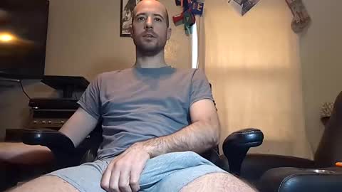 Snapshot of benjammin11311 chatting on January 2025 04:31:02 PM Benjammin online show from January 2025 04:31:02 PM