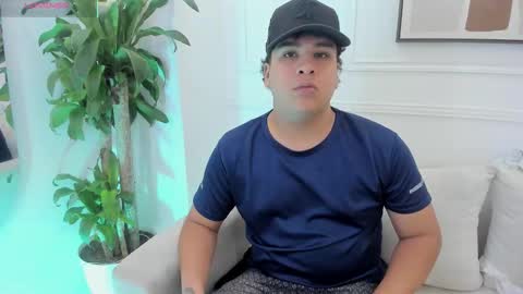 bennett_alejoo online show from September 2025 07:06:02 PM