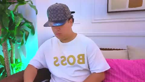 Snapshot of bennett_alejoo chatting on July 2026 06:18:01 PM bennett_alejoo online show from July 2026 06:18:01 PM