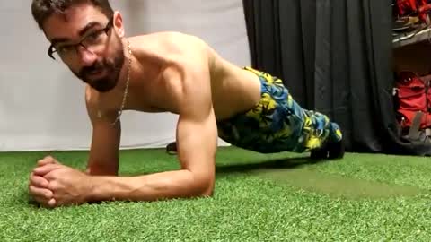 Snapshot of benny_boy95 chatting on October 2025 02:36:01 PM benny_boy95 online show from October 2025 02:36:01 PM