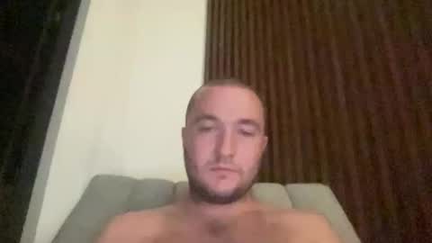 Snapshot of bennybuck97 chatting on September 2025 04:49:02 AM bennybuck97 online show from September 2025 04:49:02 AM