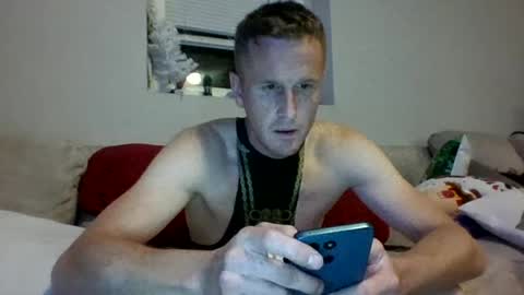 Snapshot of bennyc04041987 chatting on June 2026 08:08:02 AM BennyC online show from June 2026 08:08:02 AM