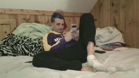 Snapshot of bennymn chatting on February 2025 02:20:02 AM benny and innocentvixon online show from February 2025 02:20:02 AM