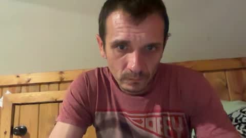 Snapshot of bennymn chatting on June 2026 01:43:02 AM benny and innocentvixon online show from June 2026 01:43:02 AM