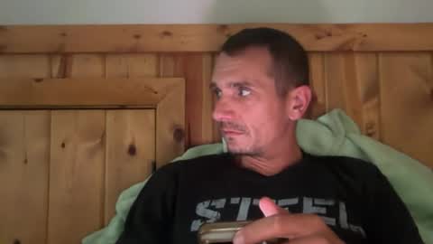 Snapshot of bennymn chatting on July 2026 04:45:02 PM benny and innocentvixon online show from July 2026 04:45:02 PM