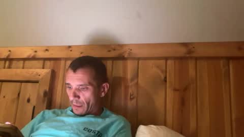 Snapshot of bennymn chatting on August 2026 08:44:02 PM benny and innocentvixon online show from August 2026 08:44:02 PM