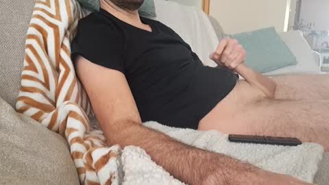 Snapshot of benoitgmx12 chatting on February 2025 12:33:01 PM benoitgmx12 online show from February 2025 12:33:01 PM