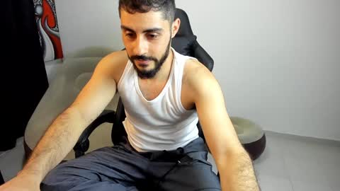 Snapshot of benpatrick69 chatting on January 2025 10:34:01 PM ben online show from January 2025 10:34:01 PM