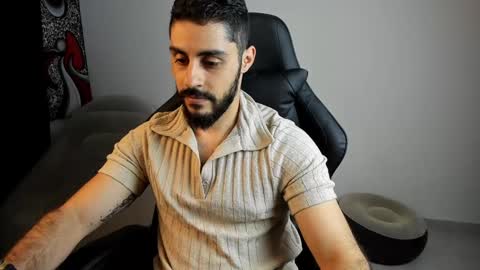 Snapshot of benpatrick69 chatting on January 2025 01:53:02 AM ben online show from January 2025 01:53:02 AM