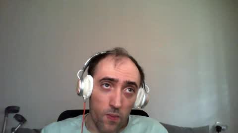 Snapshot of bentish chatting on June 2026 07:54:02 AM bentish online show from June 2026 07:54:02 AM