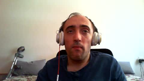 Snapshot of bentish chatting on June 2026 07:35:02 AM bentish online show from June 2026 07:35:02 AM