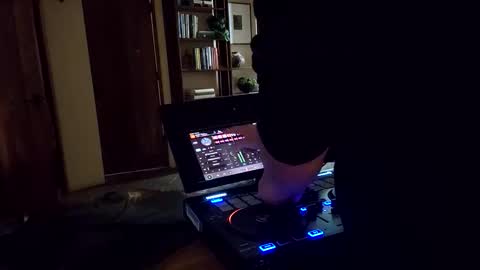 Snapshot of bentpilot chatting on November 2025 07:23:02 PM bentpilot online show from November 2025 07:23:02 PM