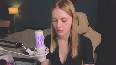 Snapshot of benty_bunny chatting on February 2025 11:30:01 AM Alice online show from February 2025 11:30:01 AM